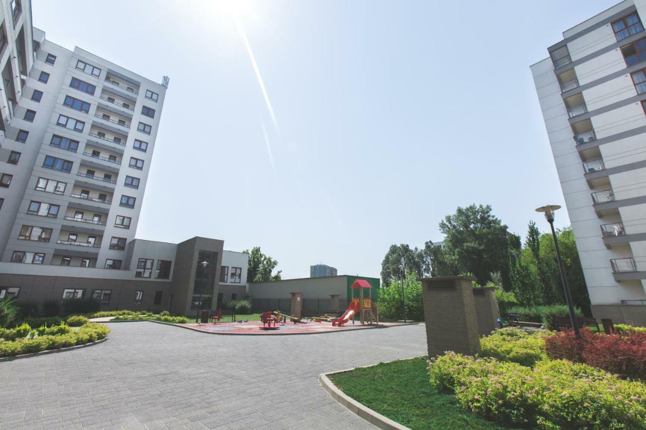 وارسو Pcd Aparthotel Ochota المظهر الخارجي الصورة