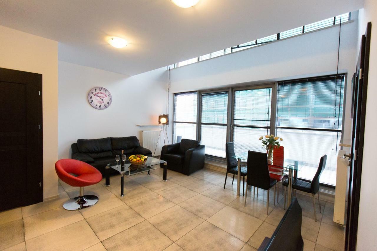 وارسو Pcd Aparthotel Ochota المظهر الخارجي الصورة