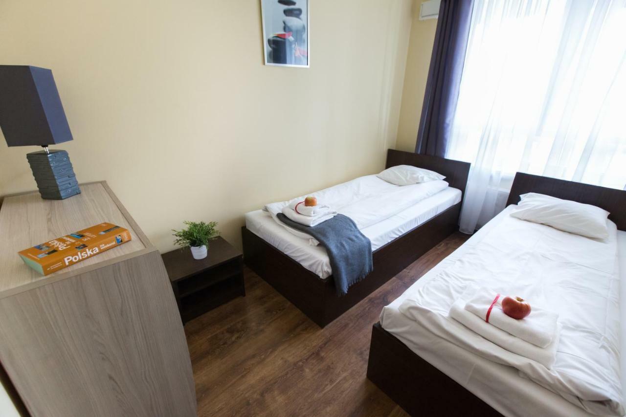 وارسو Pcd Aparthotel Ochota المظهر الخارجي الصورة